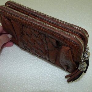 Brighton Pebbled Leather Magnetic Double Wallet